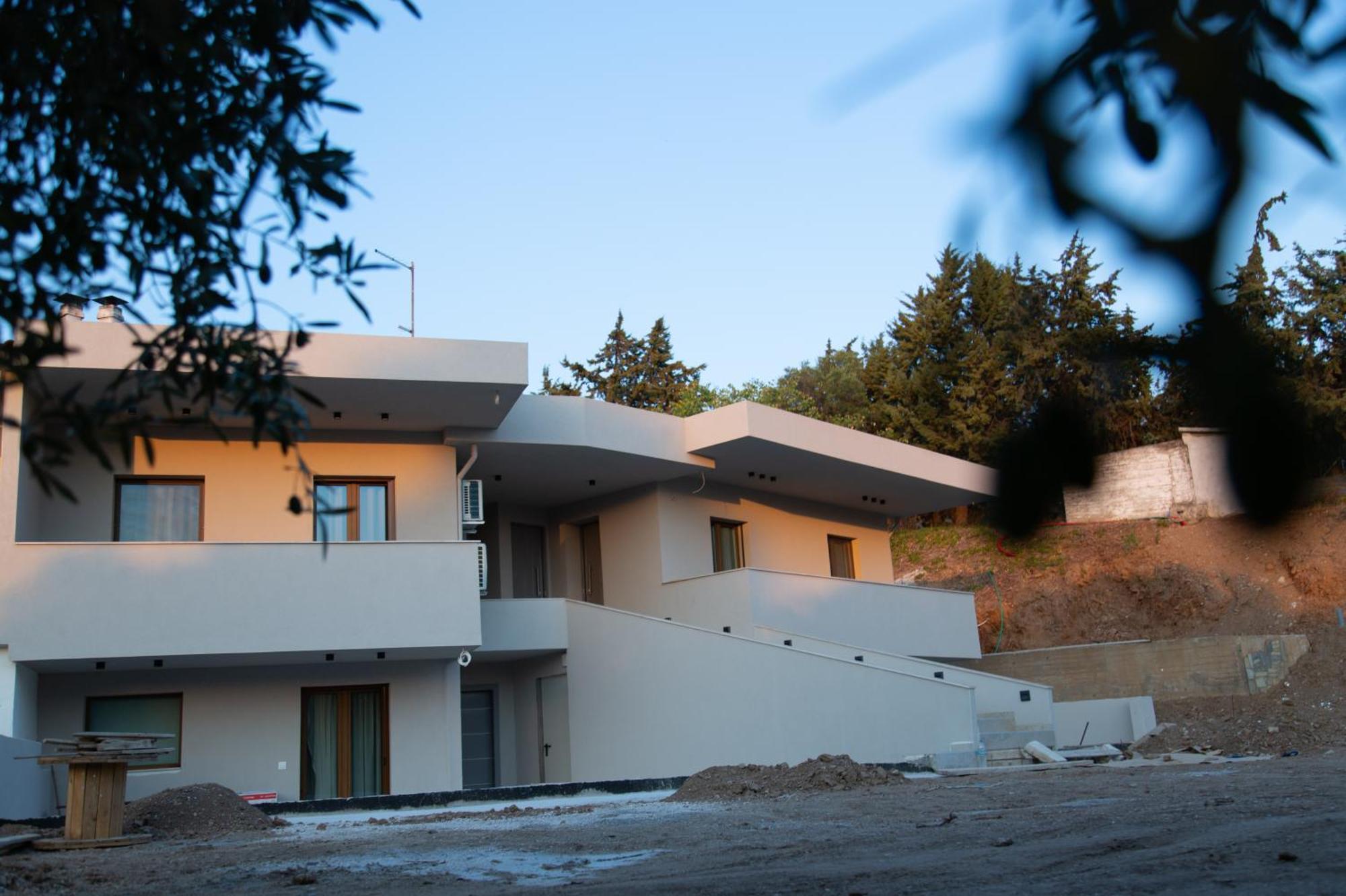Νεακιτοσ Luxury Apartments ニキティ エクステリア 写真