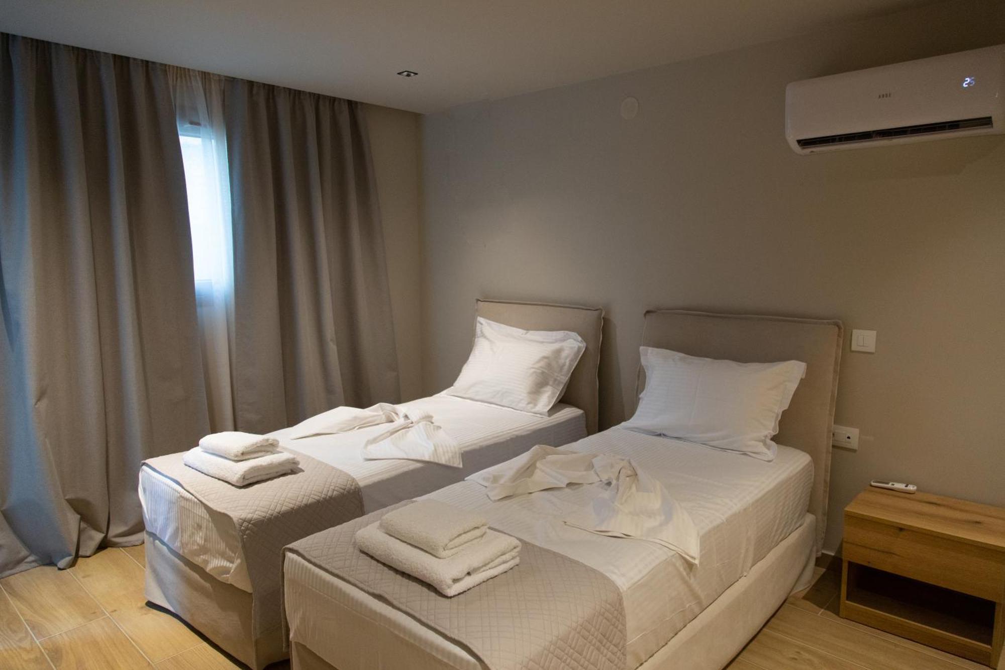 Νεακιτοσ Luxury Apartments ニキティ エクステリア 写真