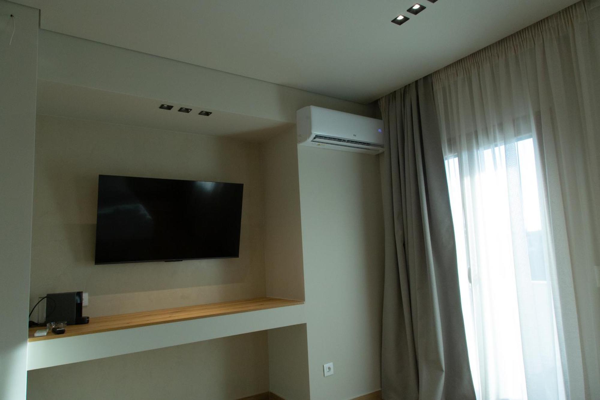Νεακιτοσ Luxury Apartments ニキティ エクステリア 写真