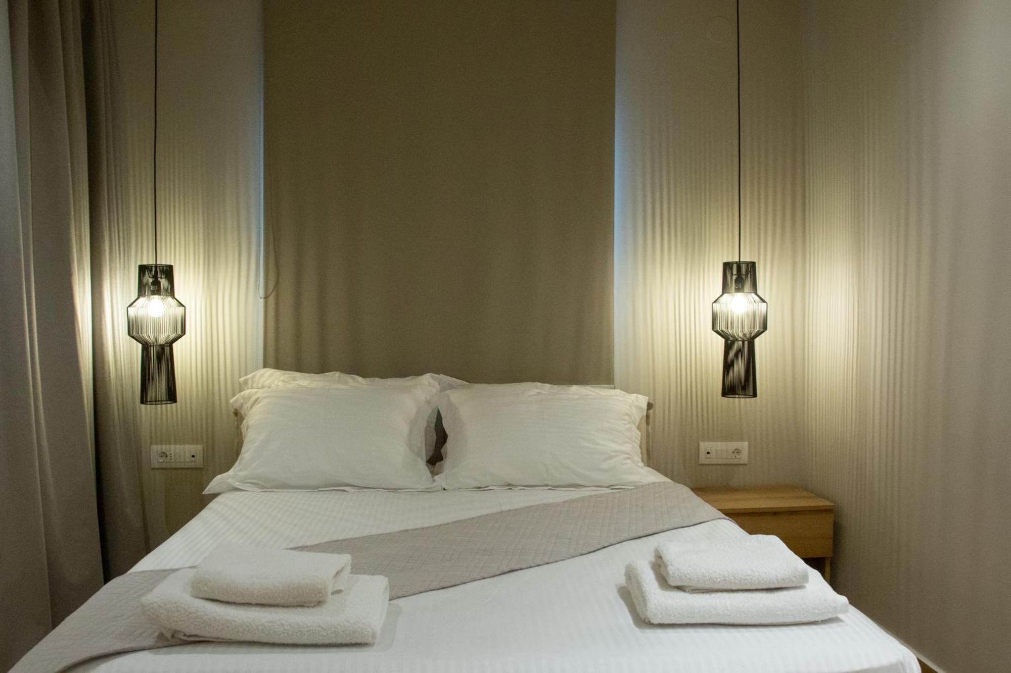 Νεακιτοσ Luxury Apartments ニキティ エクステリア 写真